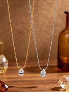 Minimalist Water Drop Zirconia Pendant Collarbone Necklace, Luxury High-End Stainless Steel Neck Chain For Women, Gold And Silver Dual Color Options, Exquisite Transparent Pear-Shaped Rhinestone Design, Small Versatile Daily Accessory, Gentle Elegant Jewelry - Necklace - View 1