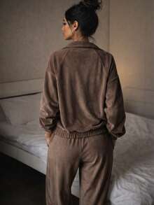 Women's Casual Velvet Drawstring Zipper Jacket And Pants 2 Pieces Set, Elegant For Autumn/Winter - Khaki - View 5