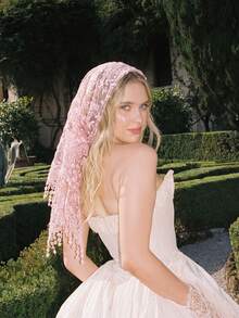 1PC Women's Fashion Floral Lace Triangle Scarf Headscarf - Baby Pink - View 2