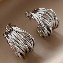 Twisted Wire C-Shaped Women's Earrings, Minimalist And Elegant - Silver - View 1