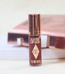 Charlotte Tilbury Walk Of Shame 唇膏 1.1g - walk of shame - 查看 3