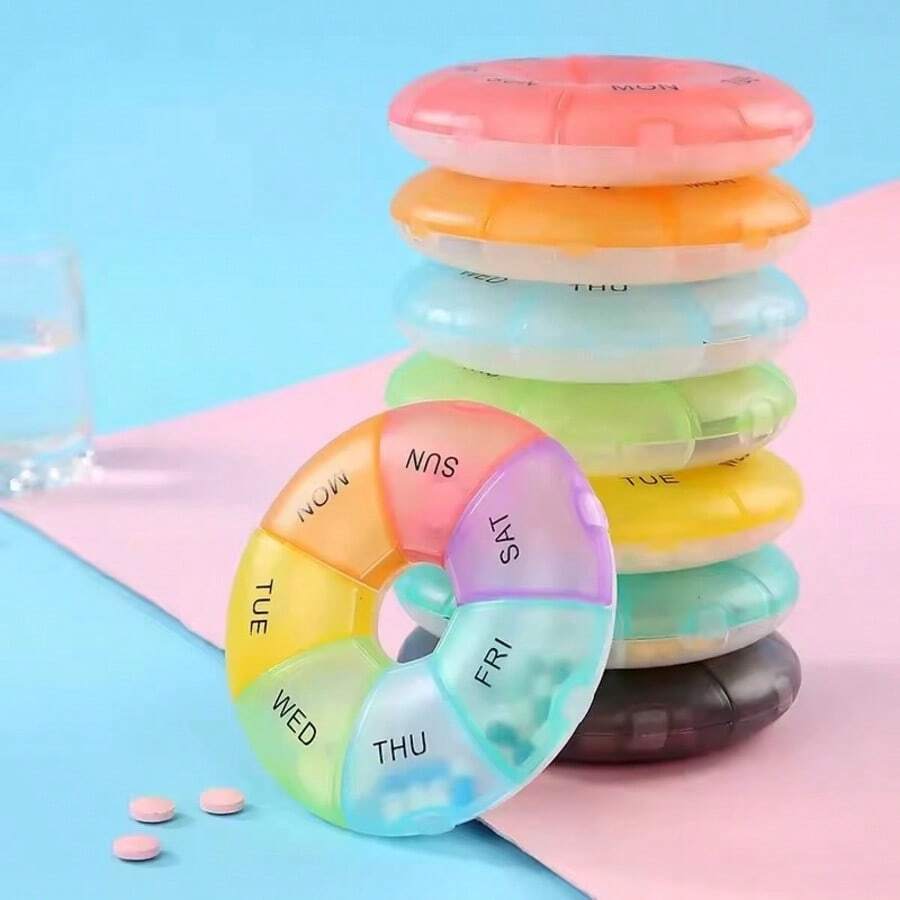1 Set 1pc Round Pill Box, 7-Day Pill & Candy Organizer, Portable Pill Storage Box, Travel Organizer Box, Medication Container - View 1