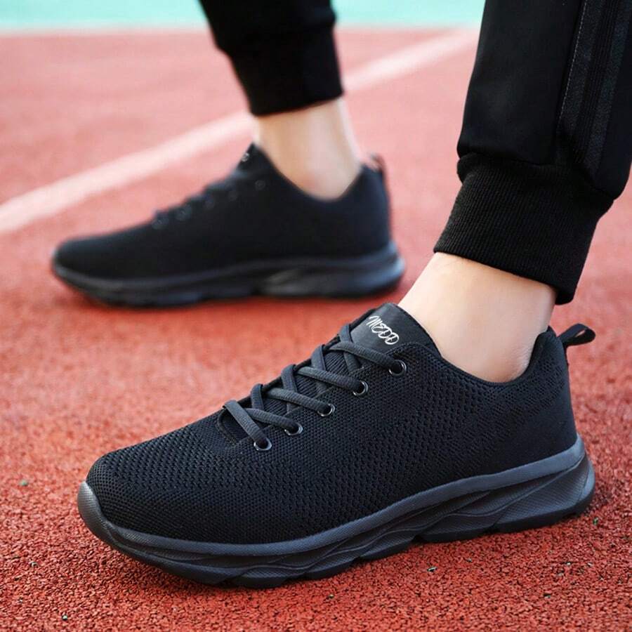 New Men's Casual Sports Shoes, Lightweight And Breathable, Versatile For Commuting, Suitable For All Seasons, Daily Hiking And Sports Wear - All Black - View 1