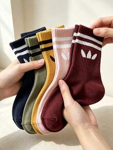Paket Kombinasi Kaos Kaki Pria Vintage Motif Garis dan Logo Setengah Betis Acak 8 Pasang, Warna-warni Macaron, Gaya Kasual Fashion Personal untuk Suasana Outfit, Multi-Style - MultiWarna - View 5