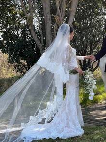 1pc 3 Meters Double Layer Wide Lace Bridal Veil With Comb, Long Train Veil For Outdoor Party, Lawn Wedding, Church Wedding - Beige - View 3