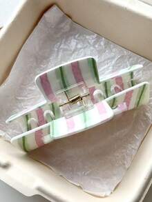 1pc Women's Watercolor Pink & Green Striped Hollow Hair Clip Acrylic Large Shark Claw Clip Daily Hair Accessory - Multicolor - View 2