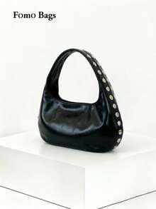 Korean Niche Design Ins Style Rivet Crescent Handbag For Women, Vintage Fashion Y2K Hot Girl Large Capacity Versatile Shoulder Underarm Bag - Black - View 1