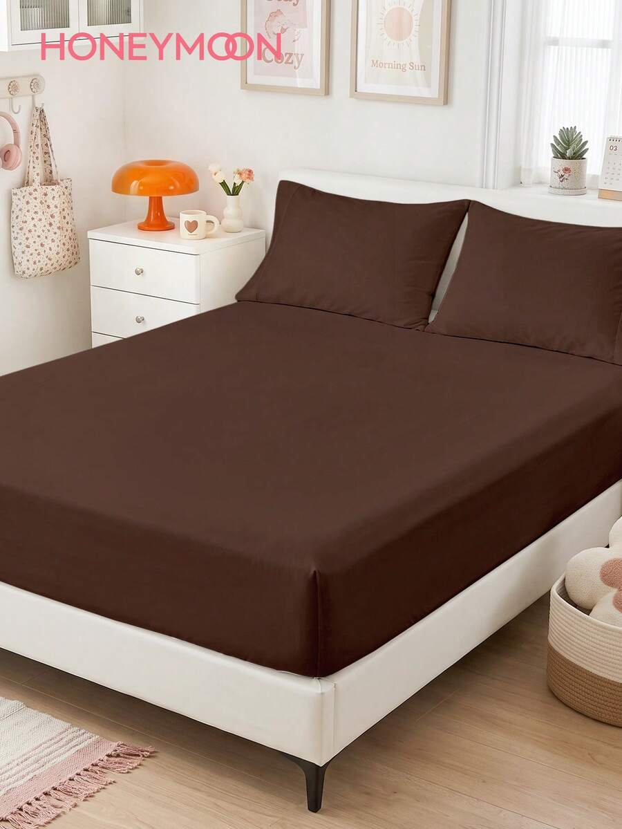 HONEYMOON 1pc Solid Color Soft Fitted Sheet 100% Polyester Fabric Lightweight Cloud-Like Touch Bedding Mattress Cover, Elastic Edges, Suitable For 9-12 Inch Deep Mattress, Soft Breathable Machine Washable, Shrink-Resistant, Fade-Resistant, All-Season Use, Different Sizes Suitable For Home And Dorm, Back To School Dorm Essential, Brown - Brown - View 1