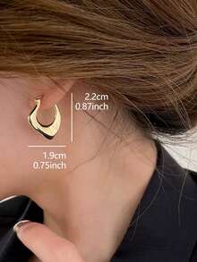 1 Pair Personalized Minimalist Copper Alloy Asymmetrical Decorative Hoop Earrings, Suitable For Women's Casual Daily Wear - Yellow Gold - View 4