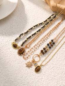 Set Kalung Berlapis-lapis Bertabur Berlian Imitasi Gaya Prancis Mewah Kelas Atas Maillard dengan Batu Mata Harimau dari Paduan Seng, Cocok untuk Perjalanan Sehari-hari Wanita, Kencan, dan Mengenakan Sweater Musim Gugur/Dingin, Serbaguna, Memperindah Tulang Selangka dan Leher - Emas - View 4