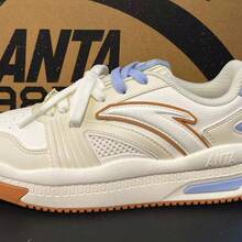 Sepatu sneakers retro wanita dengan bagian atas kulit dan bantalan udara untuk perjalanan sehari-hari dan pemakaian kasual. - Putih/Biru/Cokelat - View 3