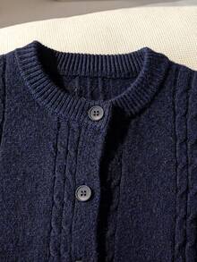 女童甜美蘑菇刺繡粗針編織圓領鈕扣長袖開襟針織外套，休閒百搭，適合日常穿著與上學，春秋冬三季 - 藏蓝色 - 查看 3