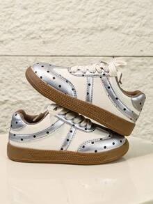 Girls' Silver White Polka Dot Colorblock Lace-Up Retro Rubber Sole Non-Slip Casual Sneakers - Silver - View 4