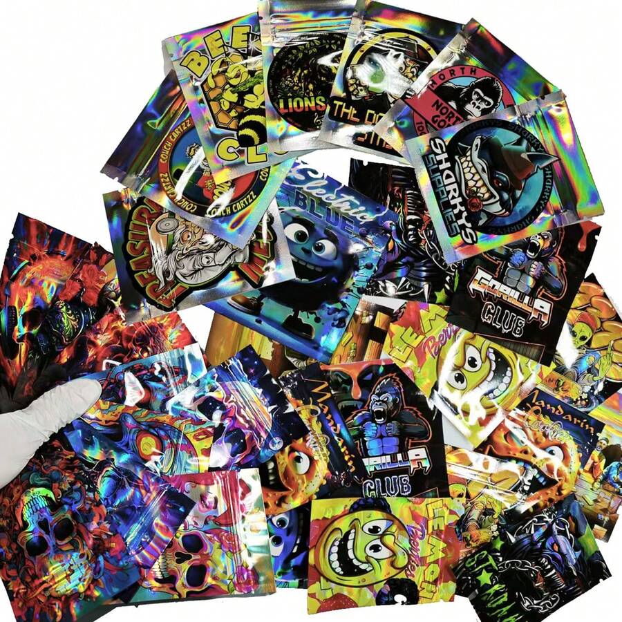 100pcs Ziplock Mini Seal Bags, Portable Small Zipper Pouches, Gift Storage Bags, 100pcs/Pack, Multiple Styles Available, New Printed Mini Self-Sealing Bags, Jewelry Storage Moisture-Proof Bags, Smell-Proof Cartoon Pattern Sealed Bags - 7x10cm/2.75x3.93inch - View 1