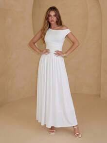 PARTHEA Elegant White Off‑Shoulder Maxi Dress, Ruched Waist High Waist A‑Line Flowy Long Dress For Wedding Party - White - View 3