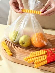 1pc/12pcs Boxed 10cm Portable Food Sealing Clips, Moisture-Proof Snack Fresh-Keeping Clips, Multiple Sizes Available, Essential For Dorm, Travel, Kitchen Storage, Christmas And Halloween Party Organizing Supplies - Quantity - View 4