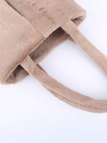 BAILEE Simple And Stylish, Solid-Colored Faux Fur Shoulder Bag With A Large Central Pocket For Easy Access. Perfect For Outfits And As A Gift. - Multicolor - View 9