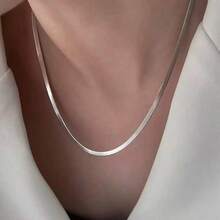 Kalung Rantai Ular Baja Tahan Karat, Kalung Berlapis Halus Gaya Minimalis untuk Wanita, Cocok untuk Pemakaian Sehari-hari - Kalung - View 3
