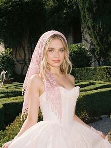 1PC Women's Fashion Floral Lace Triangle Scarf Headscarf - Baby Pink - View 3