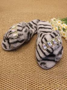 Tiger Stripe Plush Cross-Strap Open Toe Slippers With Colorful Rhinestone Decor, Cozy Home Bedroom Casual Wear, Girls' Vibe Indoor/Outdoor Fuzzy Slippers - Grey - View 4