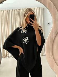 Women's Colorblock Floral Embroidered Loose French Elegant Fashion Knit Shawl, Autumn/Winter Daily Date Versatile Sweater Cape - Black - View 2