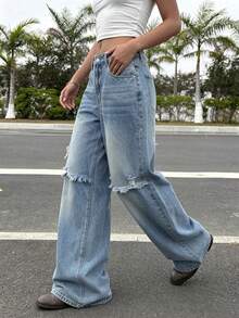 Women's Distressed Flare Leg Casual Wide Leg Jeans - Light Wash - View 5
