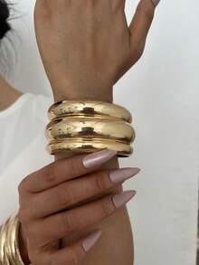 3pcs/Set Vintage Elegant Wide Plain Metal Iron Plate Bangles, Suitable For Women's Daily, Party, Vacation And Multiple Occasions, Gift - Gold - View 4