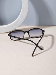 1 PC Men Rectangle Fashion Glasses, Solid Design Durable PC Black Frame Classic Square Glasses For Travel, Driving And Daily Outdoor Activities - Multicolor - View 6