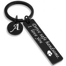 Cute 26 Letter Drive Handsome, I Love You Here With Me Metal Keychain Love Keychain Unisex Romantic Keychain Gift Birthday Father's Day - Black - View 32