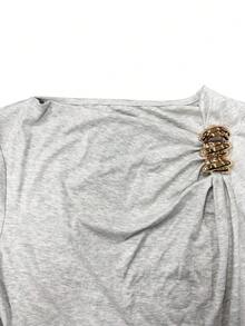 Chic Women Asymmetric Off Shoulder Ribbed Knit Top, Long Sleeve Metal Ring Twist Slim Shirt, New Autumn Winter, Suitable For Daily Commute Date Wear - Light Grey - View 5