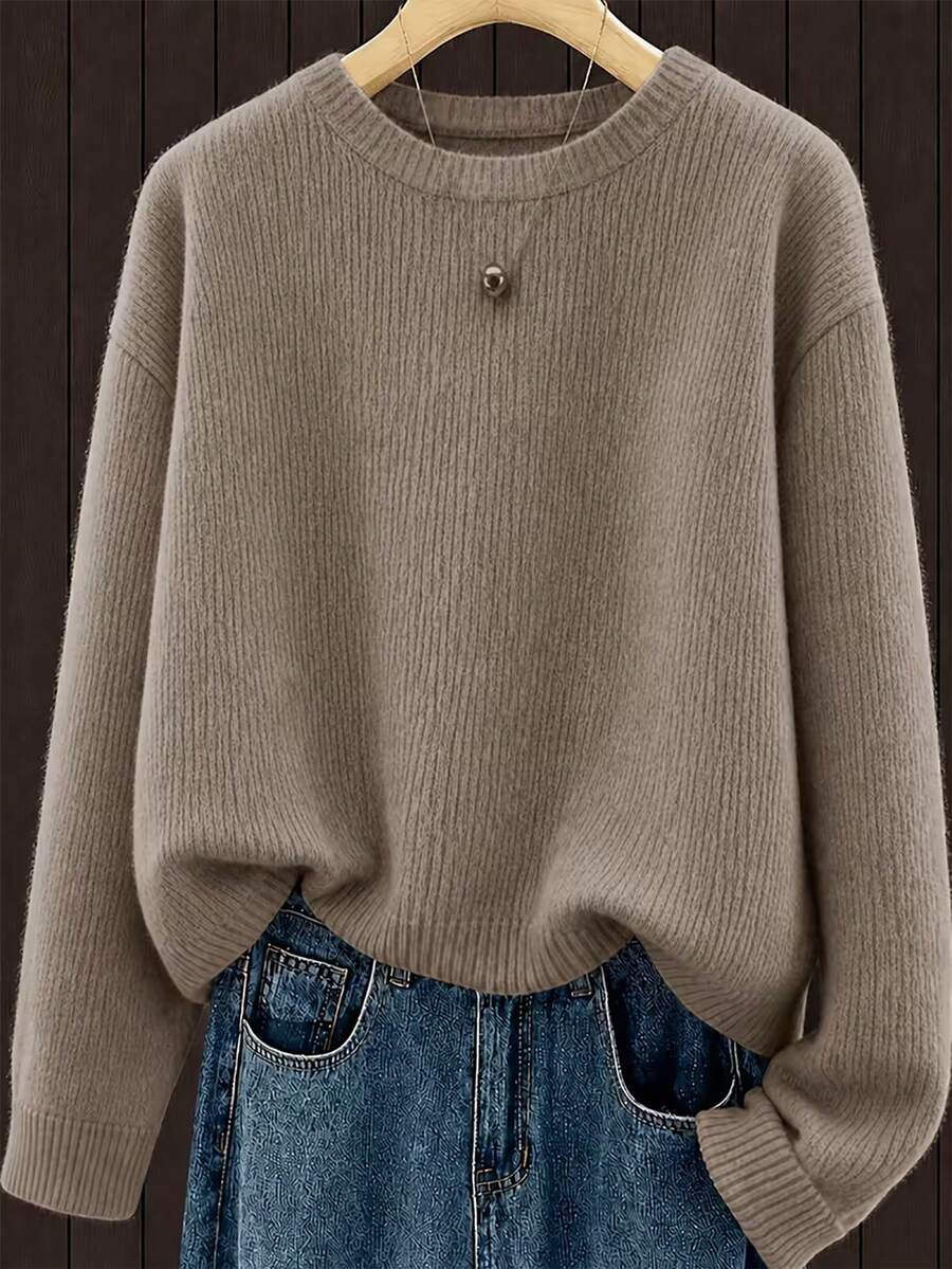 Women's Soft Sweater, Solid Color Round Neck Pullover, Machine Washable Warm Casual Knitwear, Cozy For Fall Winter Layering, No Transparency - Earth Gray - View 1