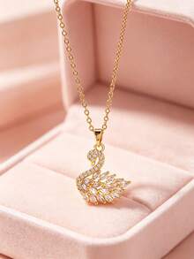 A Sweet And Elegant Swan-Designed Kids Necklace, Perfect For Holiday, Birthday, Party Decorations, And A Top Choice For Gifting. - Multicolor - View 4