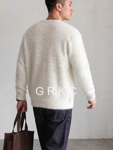 GRKC 男士秋冬新款休閒寬鬆極簡純色毛茸茸保暖舒適韓系通勤百搭高級感鈕扣圓領針織開襟長袖外套 - 白色 - 查看 4