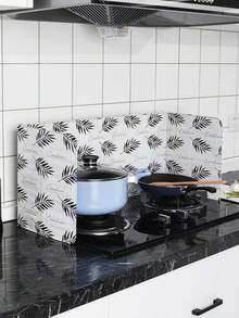1pc/2pcs Foldable Aluminum Foil Gas Stove Splash Guard, Heat Resistant Oil-Proof Partition Board, Cactus Leaf Print Kitchen Stove Protector, Easy To Clean Oil-Proof Cooking Isolation Board, Suitable For Home Kitchen - Multicolor - View 3