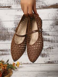 Women's Summer New Lace Mesh Hollow Out Flat Shoes - Brown - View 3