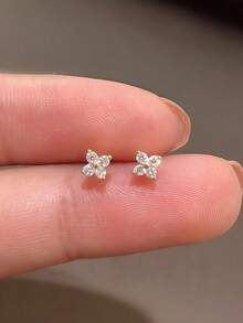 1 Pair Fashion Hot-Selling Cubic Zirconia Stud Earrings - Silver - View 5