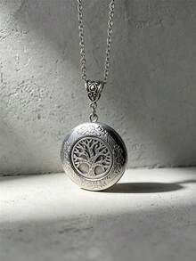 Vintage Elegant Round Photo Frame Necklace, Antique Silver Tree Of Life Photo Frame Pendant, Elegant Women's Necklace, Made Of Non-Fading Stainless Steel Material, Unisex, Mother's Day, Birthday, Anniversary Gift - Bohemian Fashion Accessory - Silver - View 2