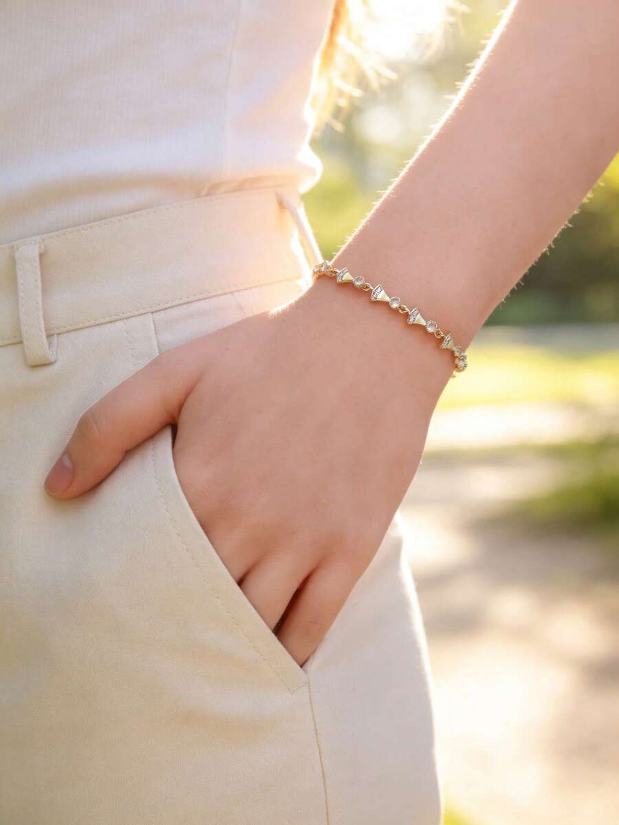 Women Elegant Zirconia Link Bracelet, Gold‑Plated Cone & Round Zirconia Design, Dainty Shiny Statement Jewelry For Dating Banquet - Small Trumpet Bracelet - View 1