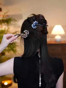 1/2pcs Flower Twist Clip Elegant Fashion Rhinestone Hair Clip Back Head Bun Hair Accessory Women Elegant Hair Clip - Multicolor - View 1