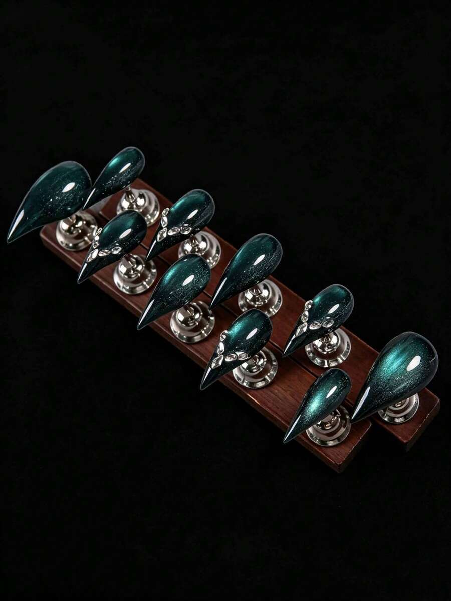 10片裝 25mm 獨特個性化復古街頭風極簡休閒優雅日常精緻甜美可愛深藍色貓眼手工短款貓爪穿戴式假指甲套組,適合女孩與女性,讓你更迷人 - 水鴨藍 - 查看 1