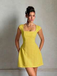 Plus Size Women's Summer Short Sleeve Square Neck A-Line Mini Yellow Dress, Simple Elegant Dress For Valentine's Day, Birthday Party - Yellow - View 2