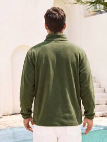 Mercer Haus Men's Solid Color Half-Zip Fleece Jacket, Loose Fit Warm Top For Autumn/Winter - Army Green - View 2