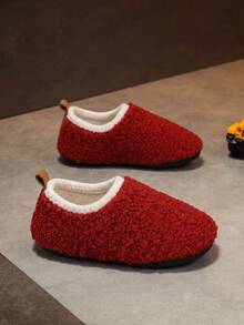 Children's Plush Full-Covered House Shoes, Thick Fleece Lining Warmth Retention Non-Slip Soft Sole Indoor/Outdoor Wearable Fuzzy Slippers - Red - View 3