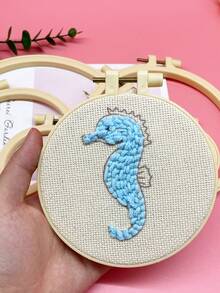 [10pcs]Bamboo-Style Round Embroidery Hoops With Metal Screws, Adjustable Tension, 5 Sizes Available: 7/9/12/16/20cm, Can Be Used Directly As Fabric Wall Art After Embroidery, Suitable For Wall Hanging Decoration, Practical Embroidery Accessory - Faux Bamboo Round Embroidery Hoop, 10-pack - View 3