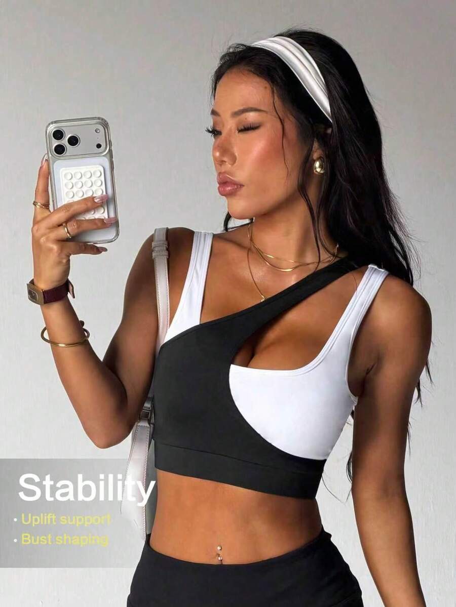 Women's Fashion Black & White Removable Padded Adjustable Strap Sports Knit Bra Spring Aesthetic Fall - Black and White - View 1