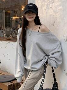 Y6Y 休閒時尚女款鬆弛感不對稱露肩衛衣，2025 秋冬新款長袖不對稱露肩上衣 - 白花灰色 - 查看 6