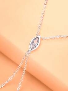 1pc New Rhinestone Horse Eye Linked Finger Bracelet, Minimalist Back Of Hand Chain, European And American Bridal Wedding Hand Jewelry - Geometry - View 6