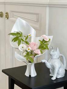 1pc Creative Bouquet-Shaped Vase For Flowers ,Stylish And Simple Home Decor, Suitable For Office, Living Room, Bedroom Desktop Decoration,.Center Pieces For Table,And The Best Gift For Friends. - Multiple Styles - View 2