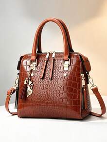 Tas Tangan Wanita Motif Buaya Mengkilap Kulit Paten Hijau dengan Pegangan Atas, Tas Selempang Bahu yang Dapat Dilepas dengan Liontin Rumbai - Hijau - View 13