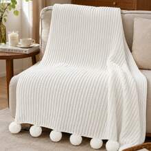 1pc Small Square Dual-Color Plaid Woven Sofa Throw Blanket, Casual Style Polyester Rectangular Tassel Small Cover Blanket, Office Nap Blanket Suitable For Daily Use - Ball Chain MI Color - View 6